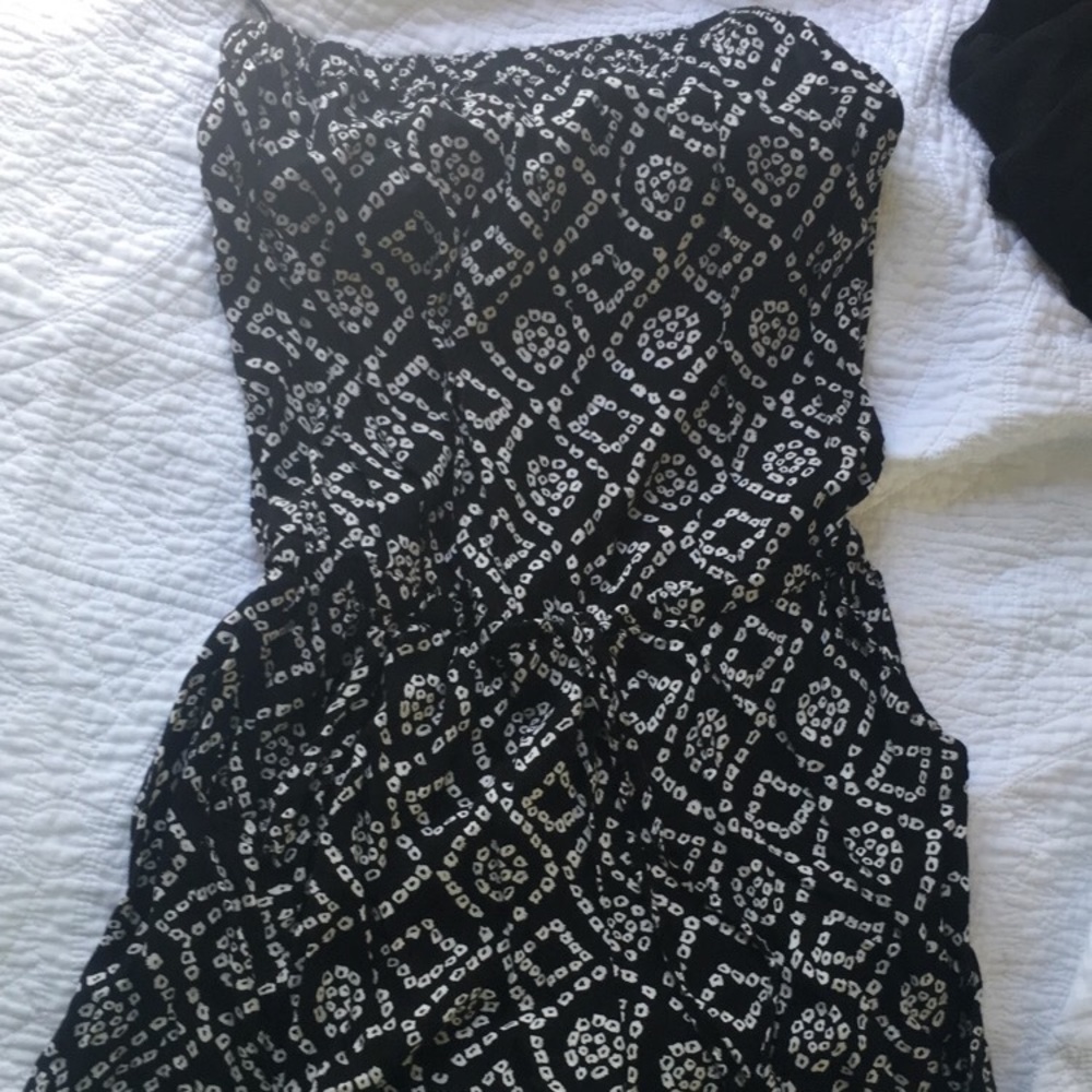 No sleeve romper